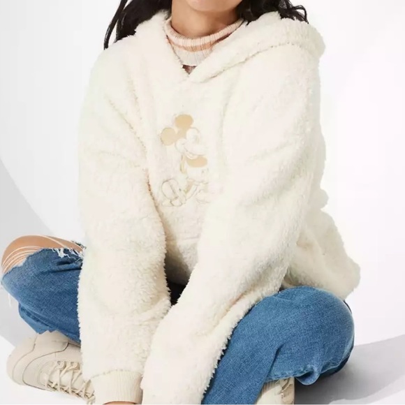 American Eagle Disney Hoodie NWT - Picture 2 of 7